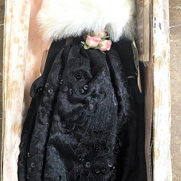 Doll Collection - Picture 2 of 3